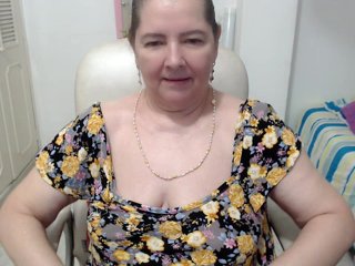 leonela-68 Porn Show