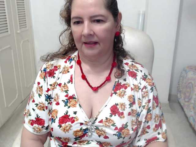 leonela-68