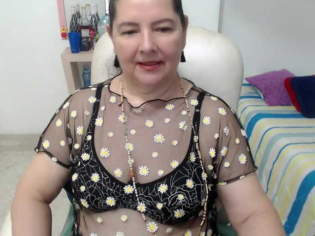 leonela-68