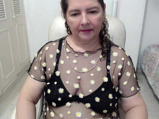 leonela-68