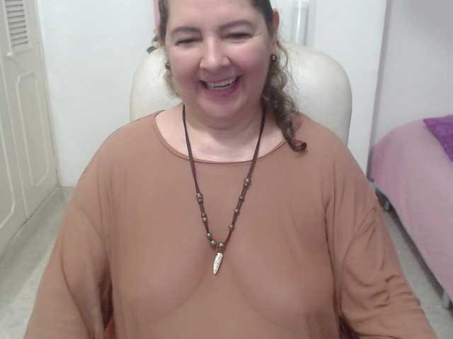 leonela-68