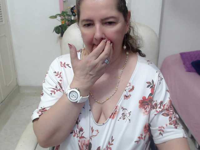 leonela-68