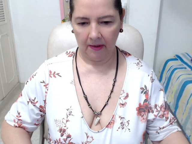 leonela-68
