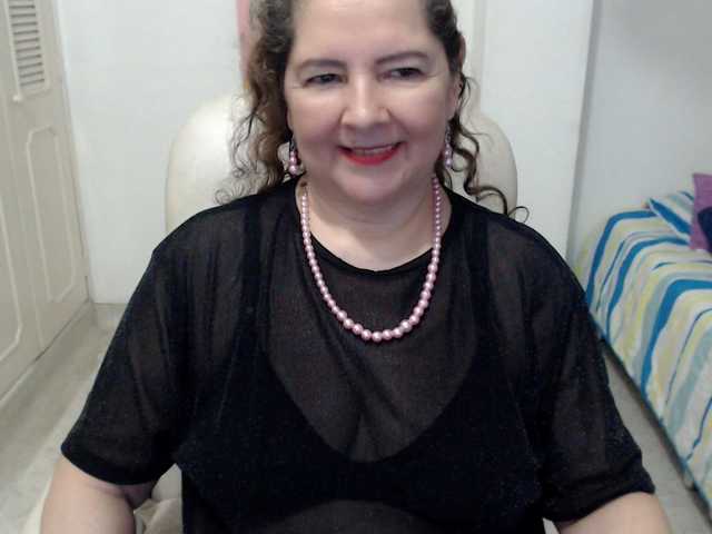 leonela-68