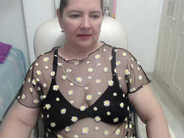 leonela-68