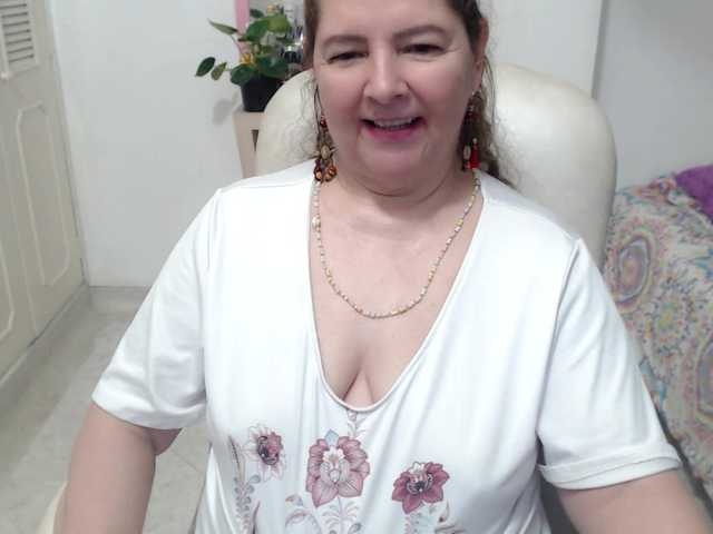 leonela-68