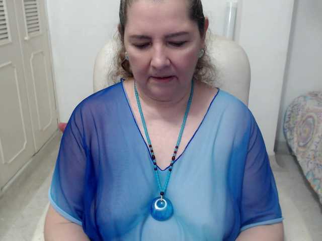 leonela-68