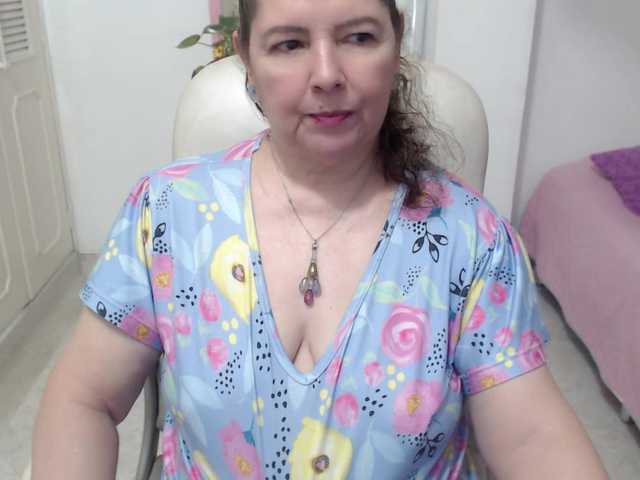 leonela-68