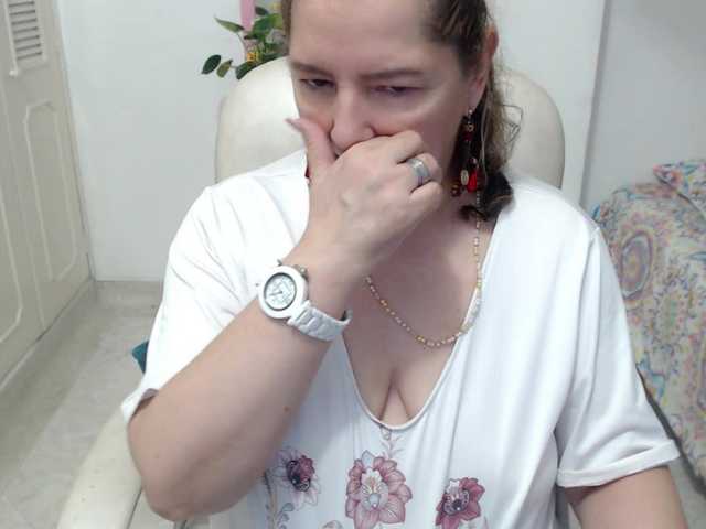 leonela-68