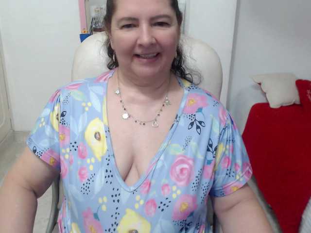 leonela-68 webcam