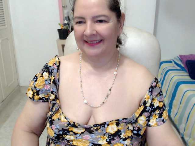 leonela-68