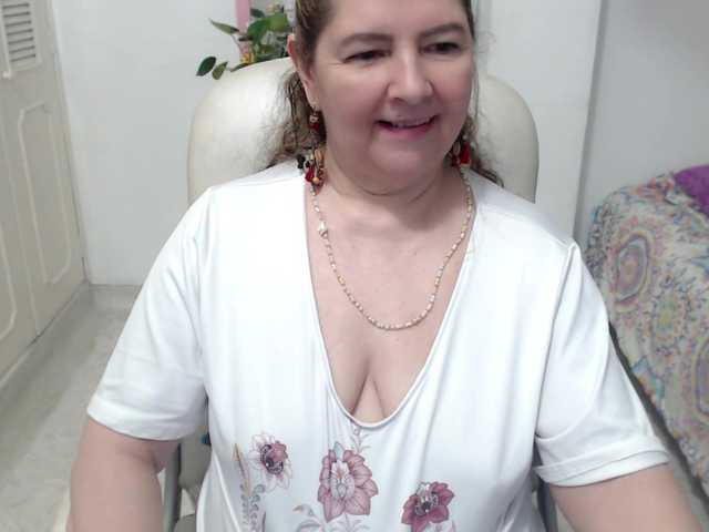 leonela-68