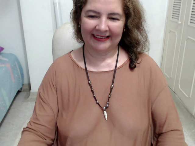 leonela-68