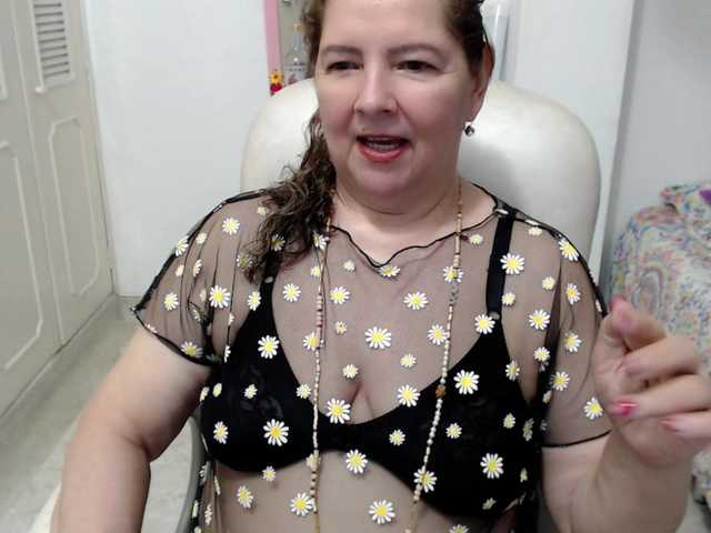 leonela-68