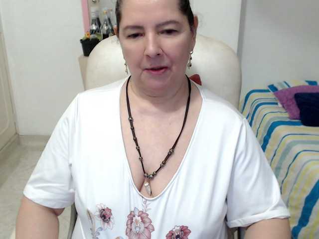 leonela-68