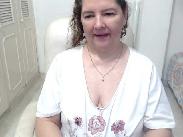 leonela-68