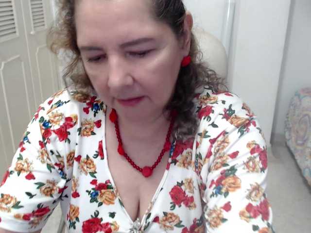 leonela-68