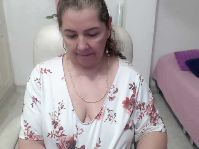 leonela-68