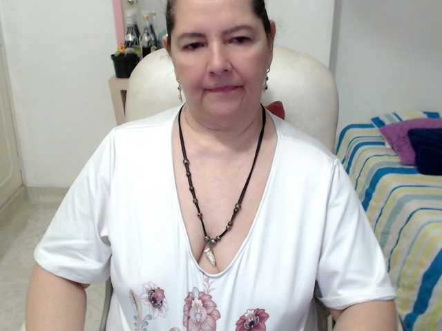 leonela-68