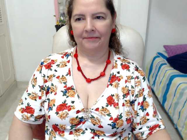 leonela-68