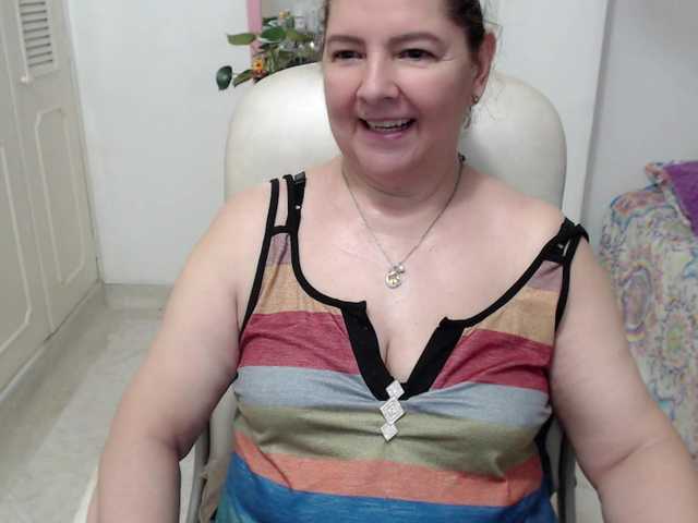 leonela-68