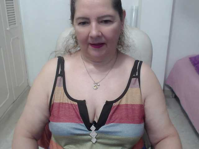 leonela-68