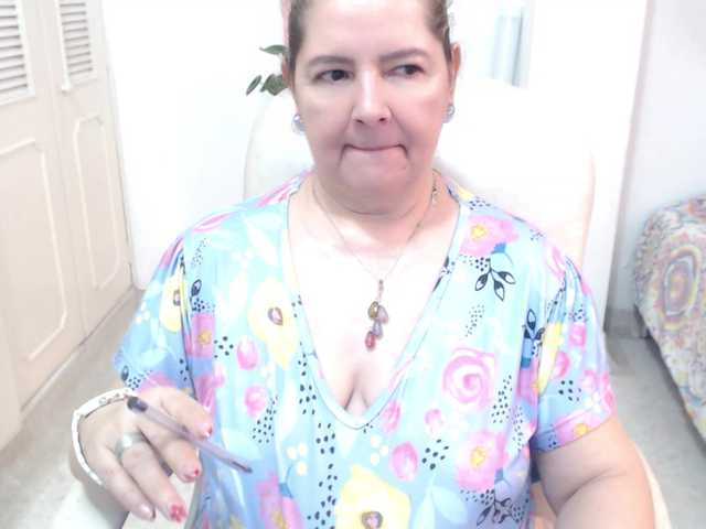 leonela-68