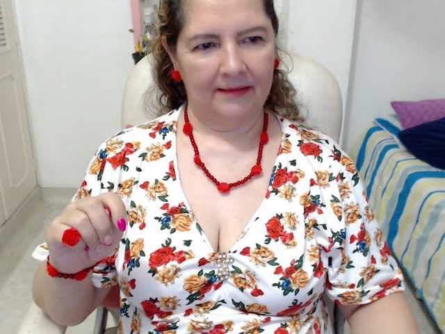 leonela-68