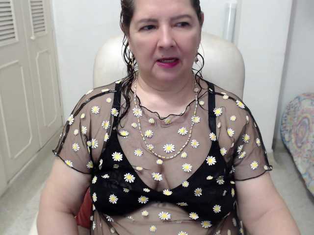leonela-68