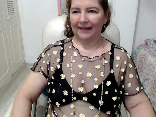 leonela-68