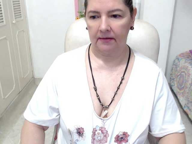 leonela-68