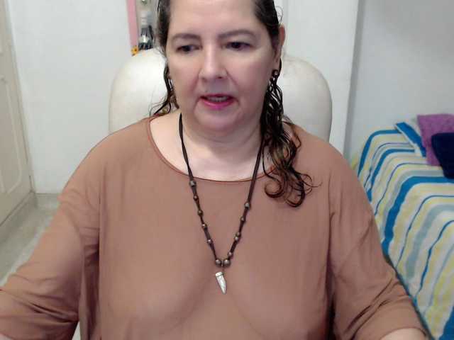 leonela-68