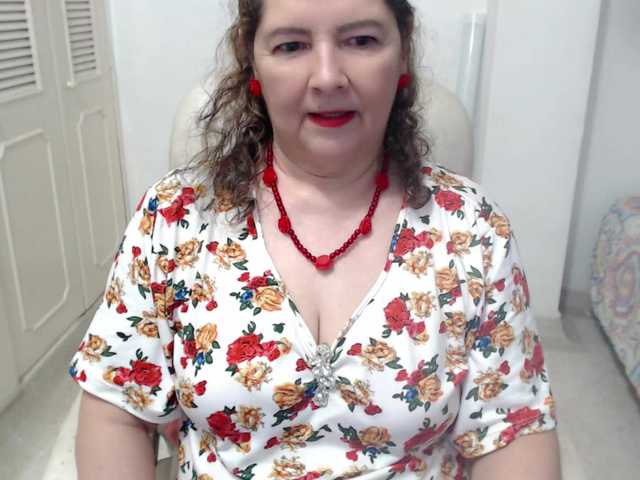 leonela-68