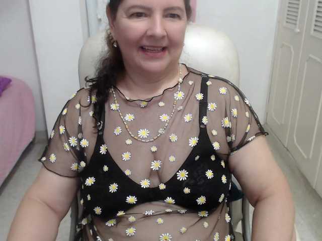 leonela-68