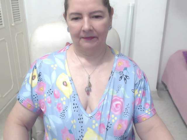 leonela-68