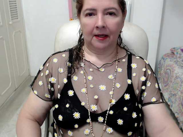 leonela-68