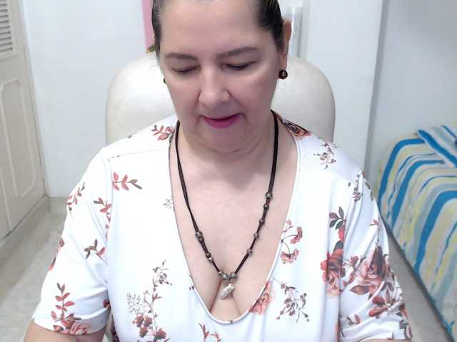 leonela-68