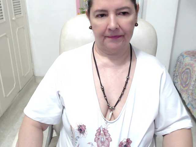 leonela-68