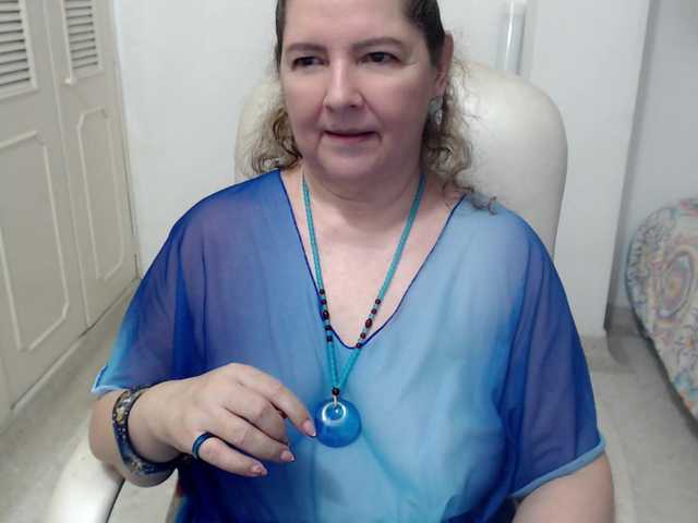 leonela-68