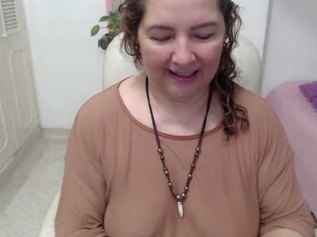 leonela-68