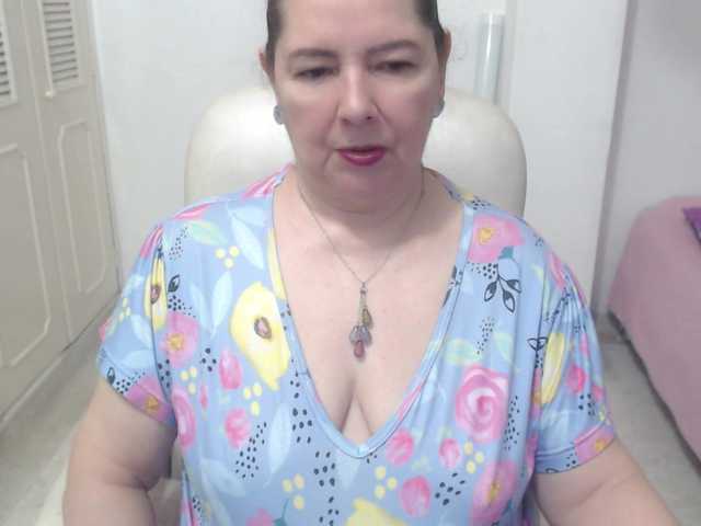 leonela-68