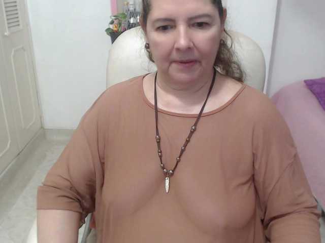 leonela-68