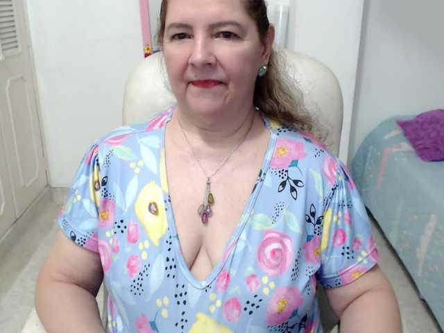 leonela-68