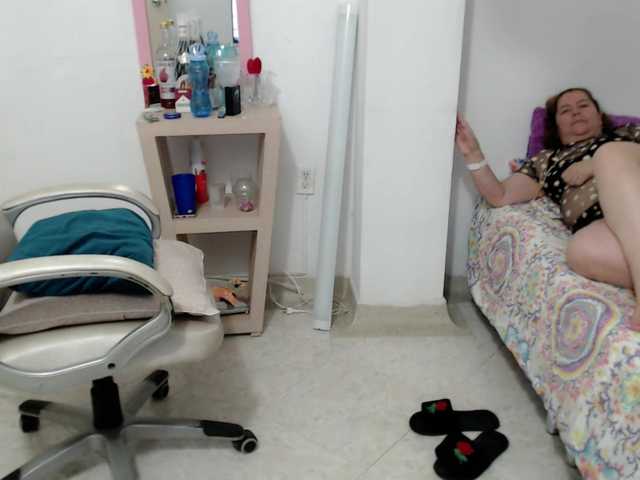 leonela-68
