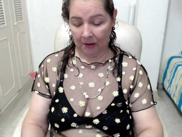 leonela-68