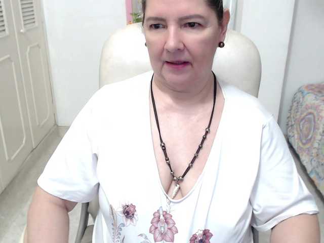 leonela-68