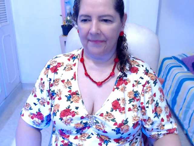 leonela-68