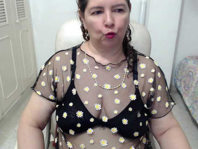 leonela-68