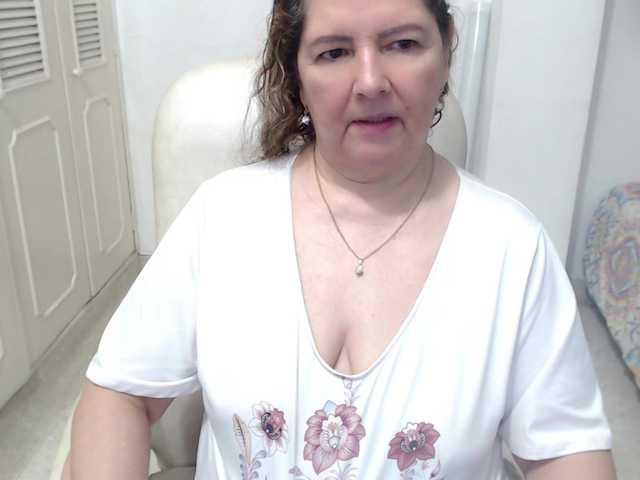 leonela-68