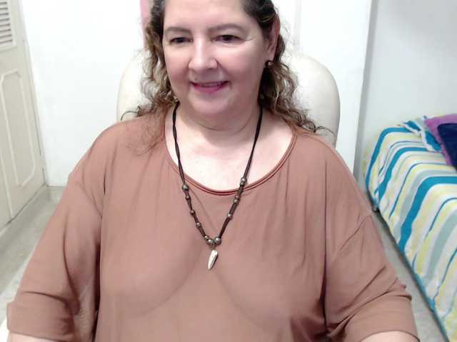 leonela-68